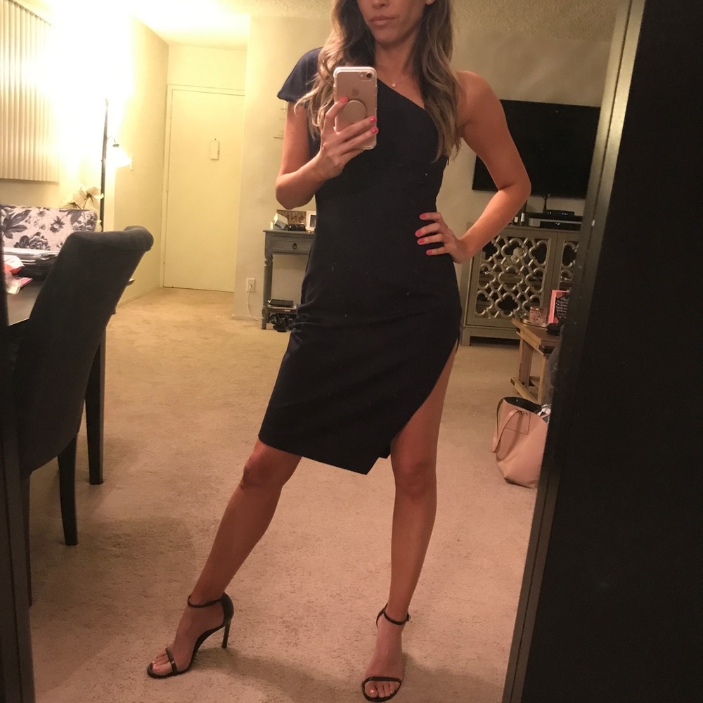 Finders Keepers Navy dress size S